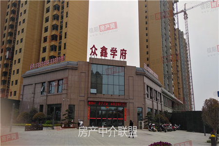 密州红杉一品3室2厅1卫146万150m2精装修出售